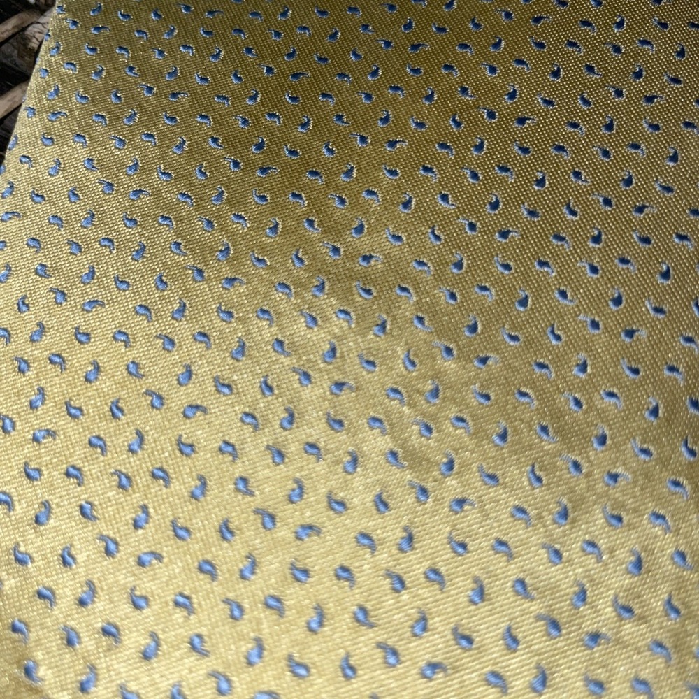 Brooks Brothers Pure Silk Men's Necktie‎ Trending Yellow Mini Blue Paisley 58" - Picture 2 of 8